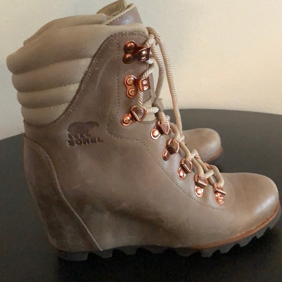 Sorel Shoes - Sorel Conquest Wedge